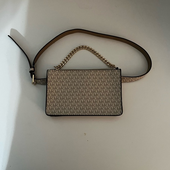 Michael Kors Signature Chain Belt Waist Bag Medium Cream 554131C - Picture 7 of 8